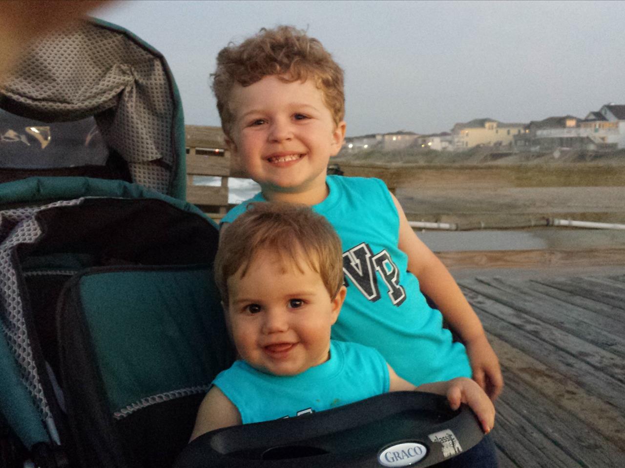 July 2015 Stay - HR201 - Ocean Fun, Heather Case