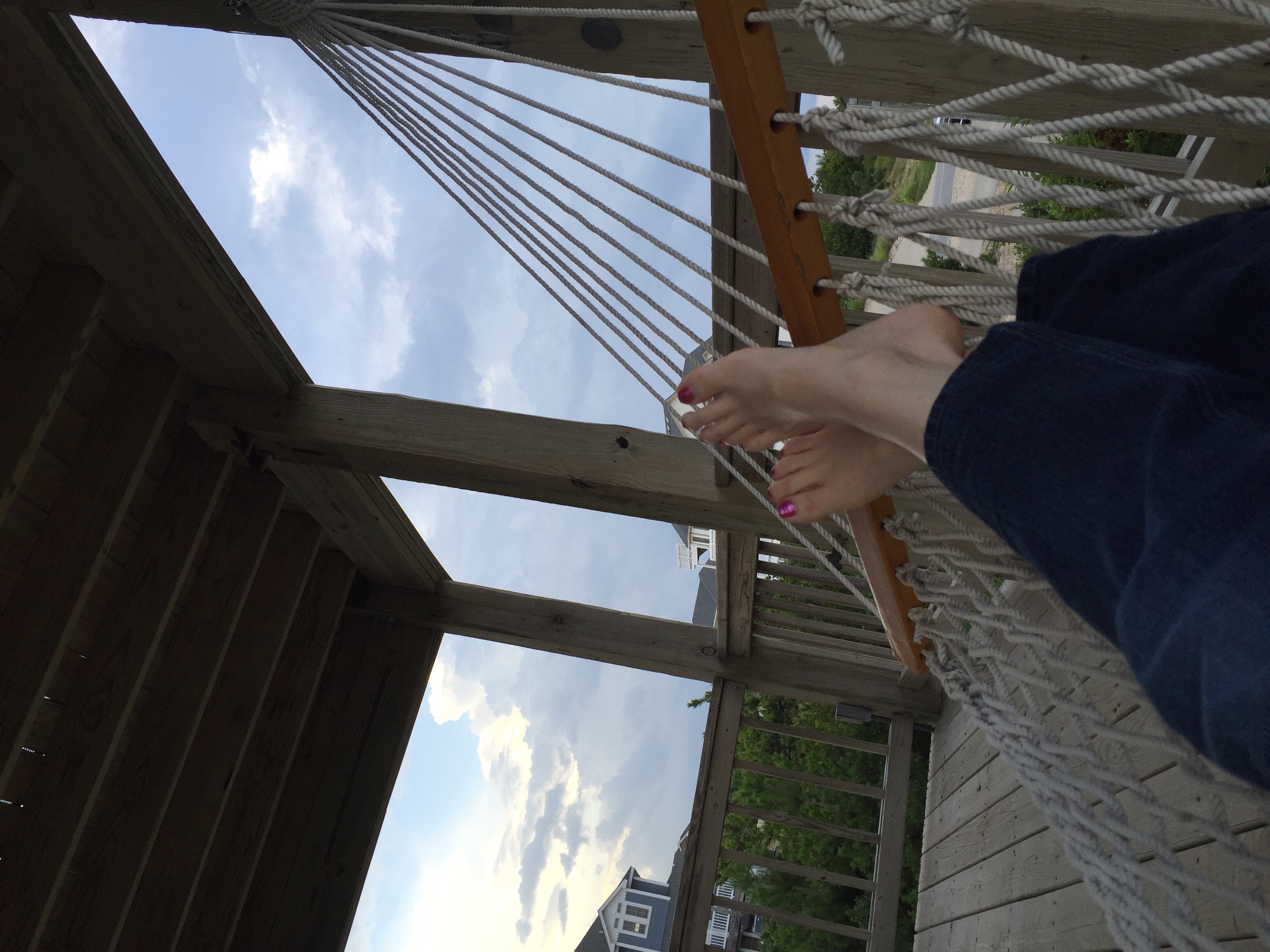 July 2016 Stay - WH501 - Follow The Sun, Debi Richardson