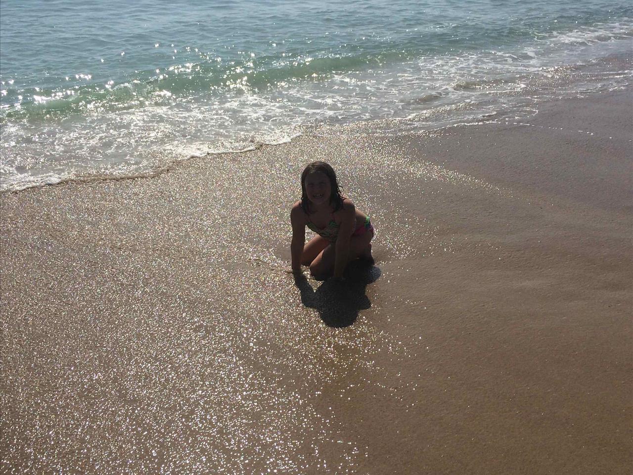 June 2015 Stay - KD21 - The Sandbox, Lorna Replogle