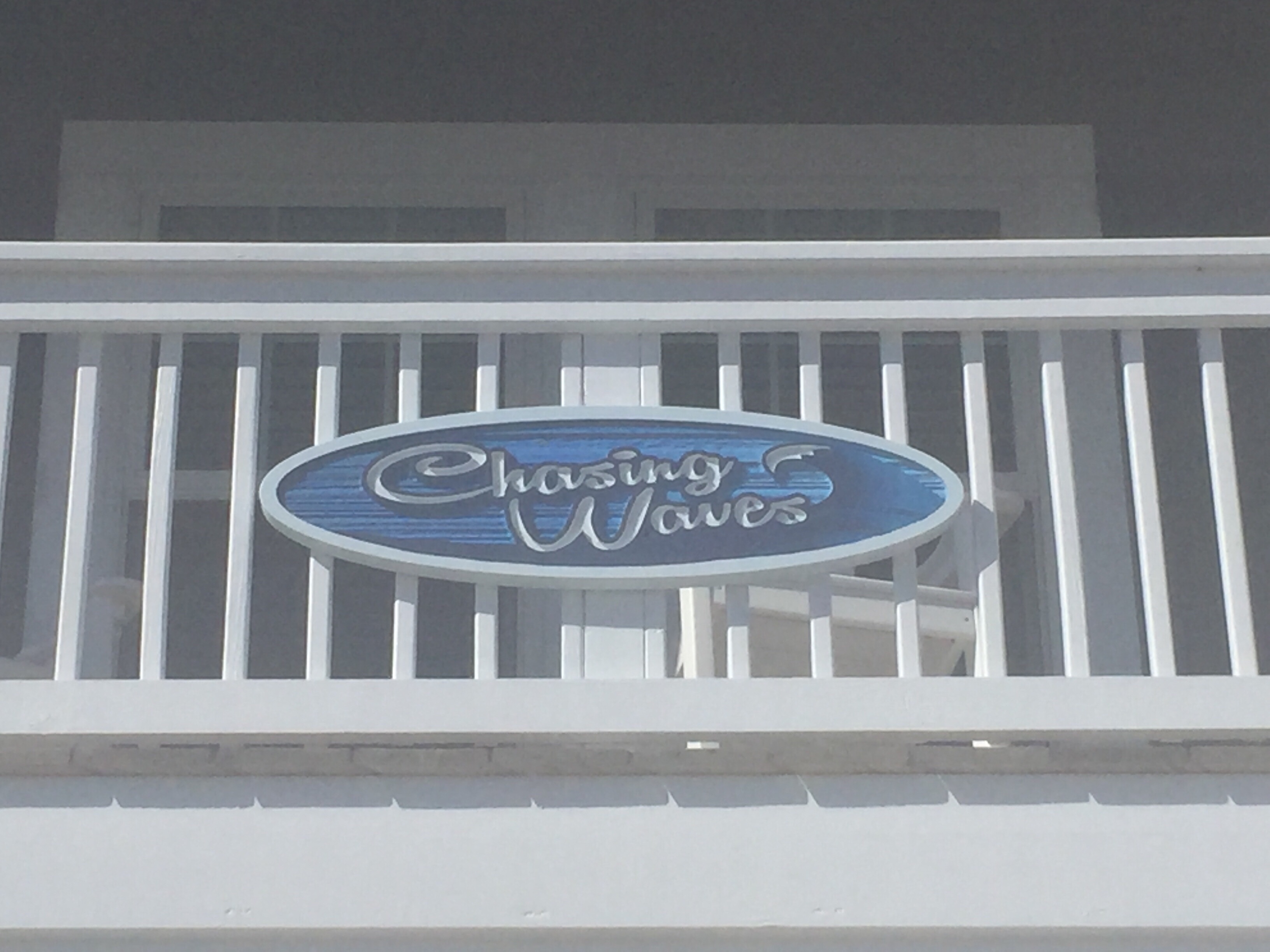 August 2016 Stay - TC15- Chasing Waves, Lynn Franklin