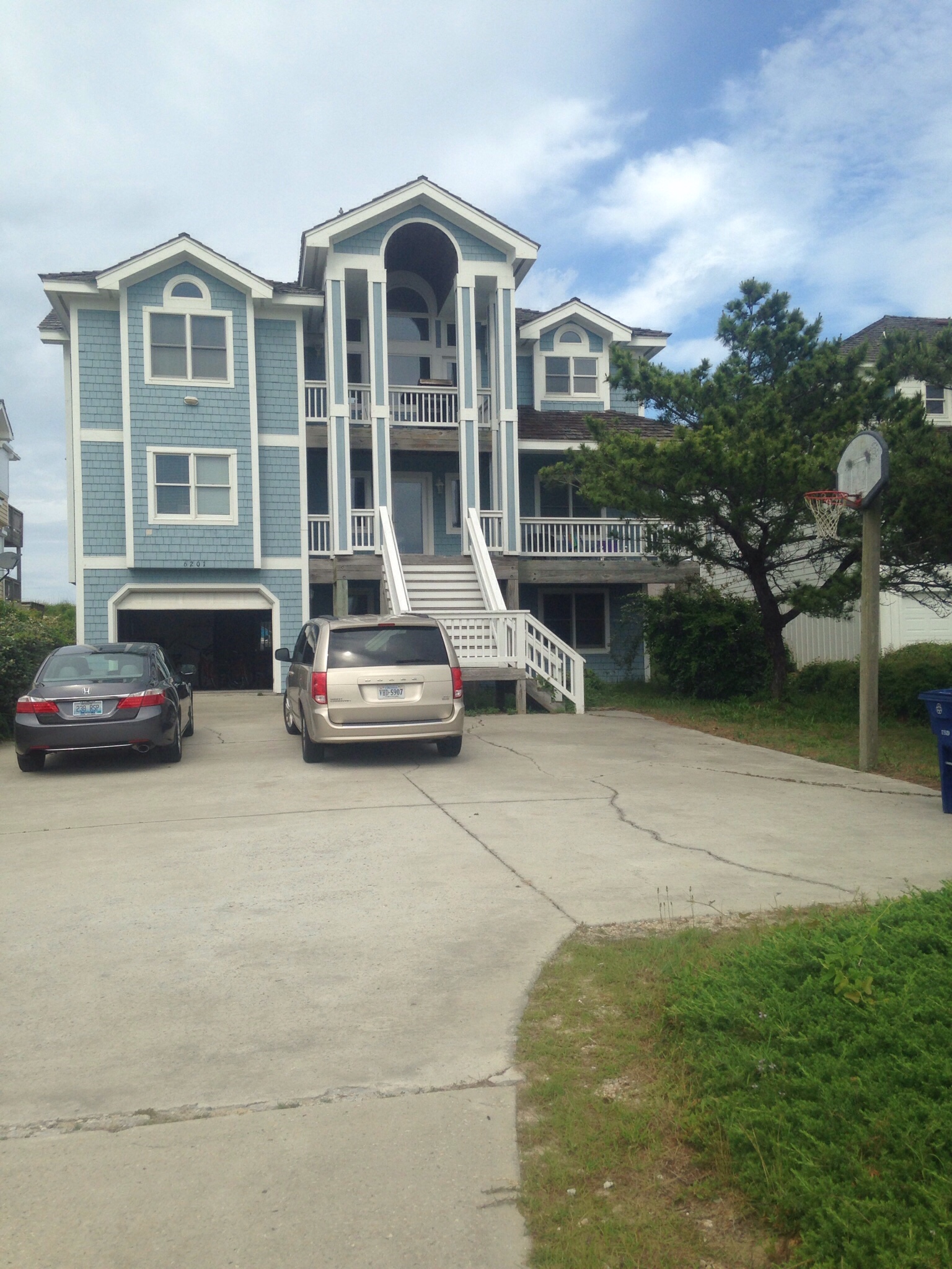 May 2016 Stay - BH1S - Beach Haven 1 South, Carolyn Gallatin
