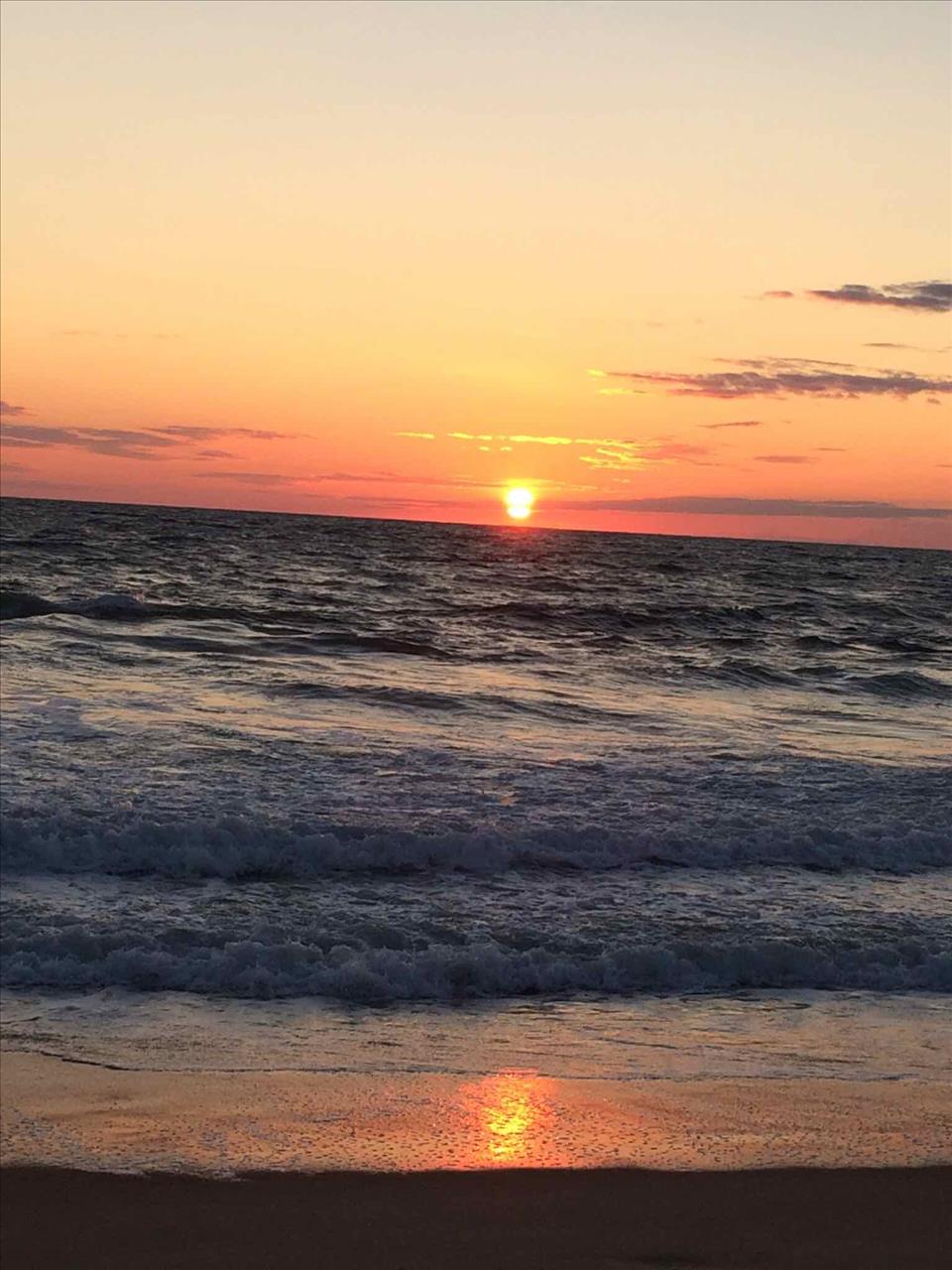 August 2015 Stay - KD21 - The Sandbox, Pam Baacke