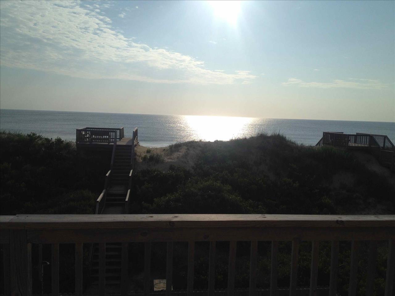 June 2015 Stay - NHB4 - Barefootin', Caley Minnich